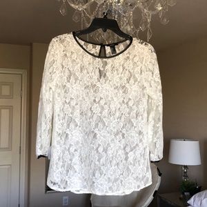Forever 21 3/4 sleeve white lace top